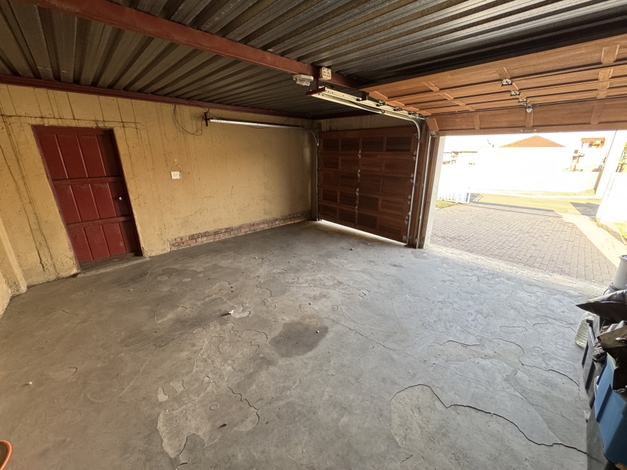 3 Bedroom Property for Sale in Ben Fleur Mpumalanga