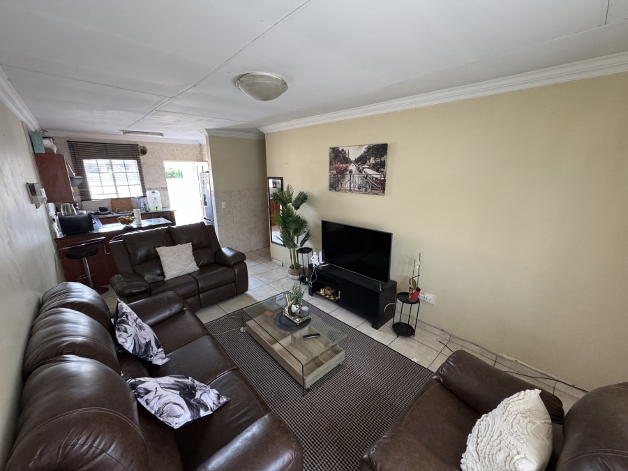 3 Bedroom Property for Sale in Ben Fleur Mpumalanga