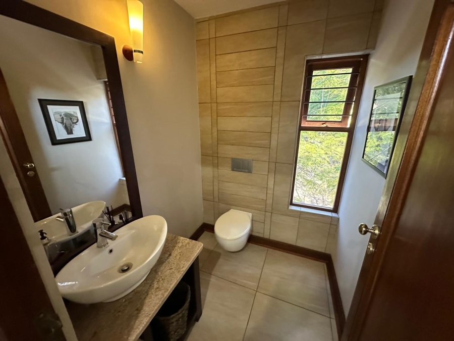 4 Bedroom Property for Sale in Nelspruit Ext 11 Mpumalanga