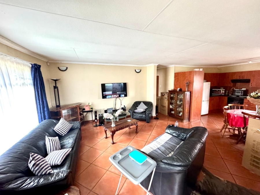 2 Bedroom Property for Sale in Noordrand Mpumalanga