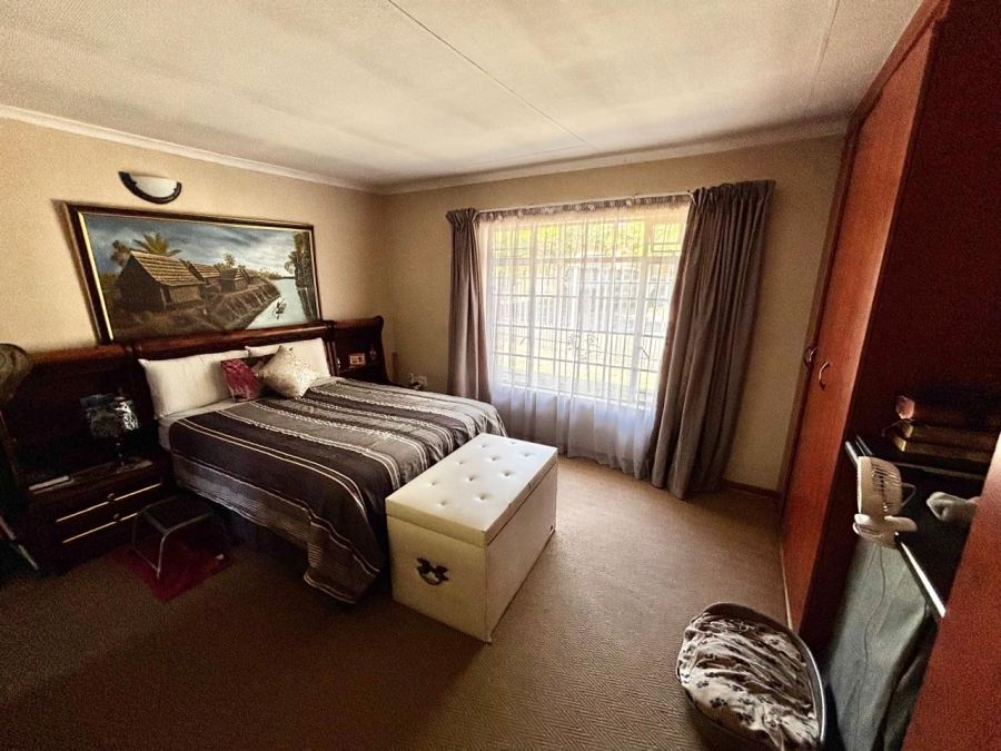 2 Bedroom Property for Sale in Noordrand Mpumalanga