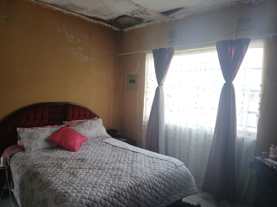 4 Bedroom Property for Sale in Nederlandpark Mpumalanga
