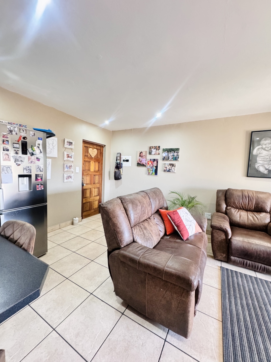 2 Bedroom Property for Sale in Reyno Ridge Mpumalanga