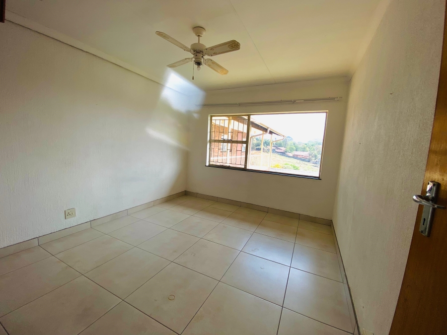 2 Bedroom Property for Sale in White River Mpumalanga