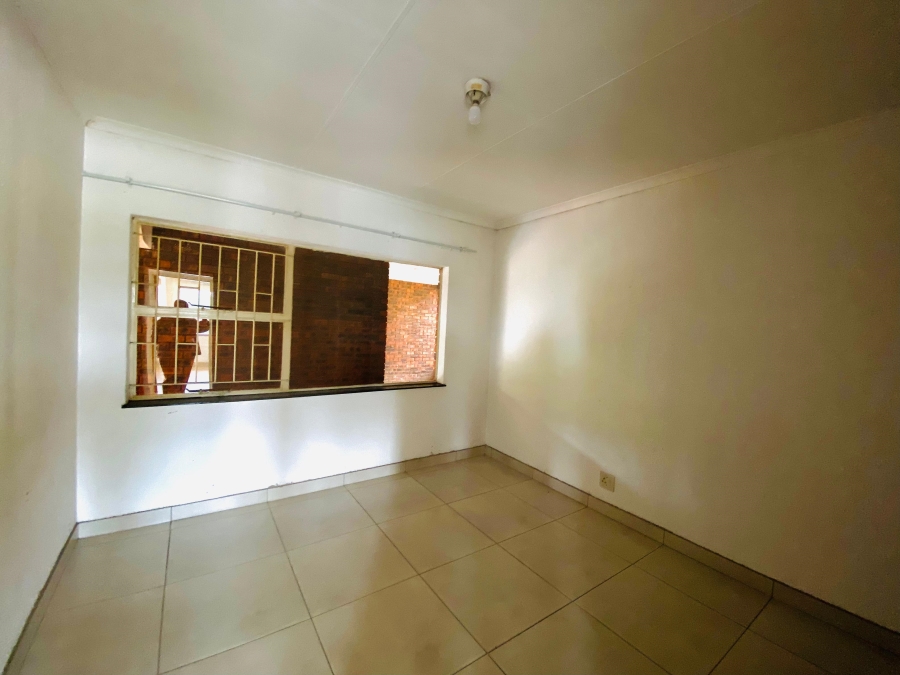 2 Bedroom Property for Sale in White River Mpumalanga