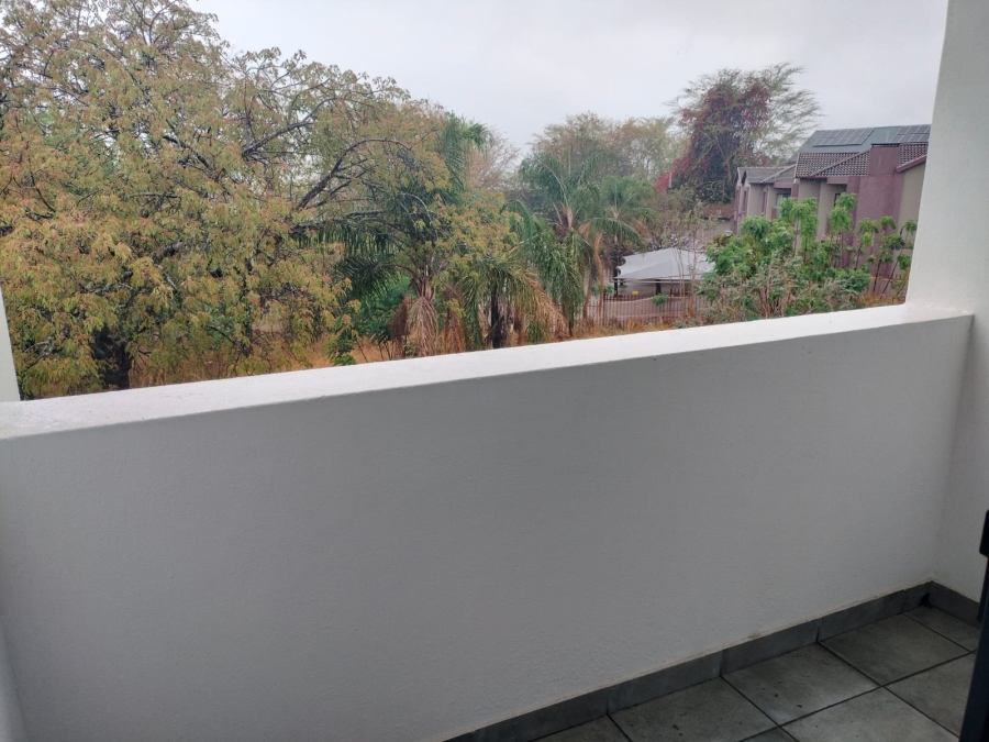 To Let 2 Bedroom Property for Rent in West Acres Mpumalanga