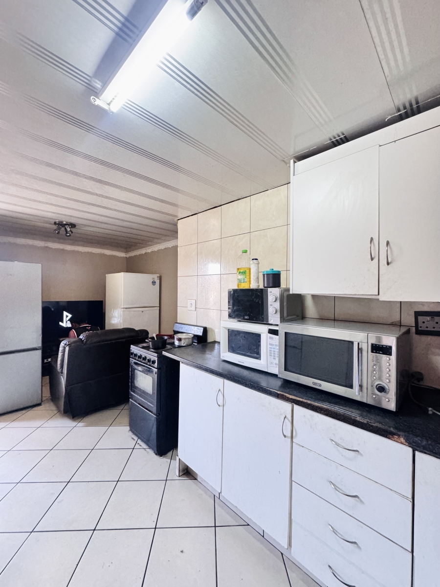 2 Bedroom Property for Sale in Witbank Mpumalanga