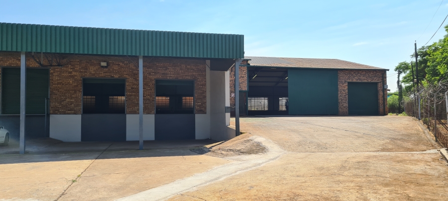 To Let commercial Property for Rent in White River Industrial Mpumalanga