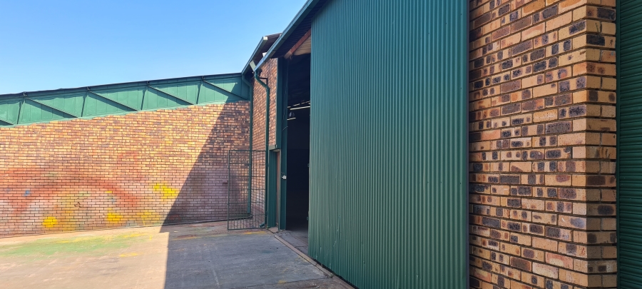 To Let commercial Property for Rent in White River Industrial Mpumalanga