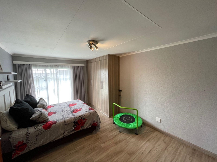 3 Bedroom Property for Sale in Sunset Park Mpumalanga