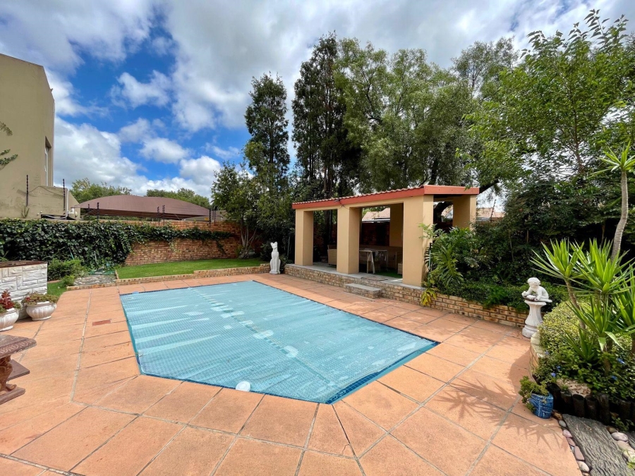 4 Bedroom Property for Sale in Noordrand Mpumalanga