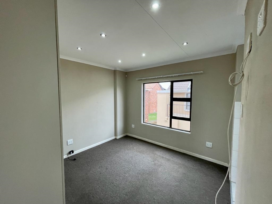 2 Bedroom Property for Sale in Noordrand Mpumalanga