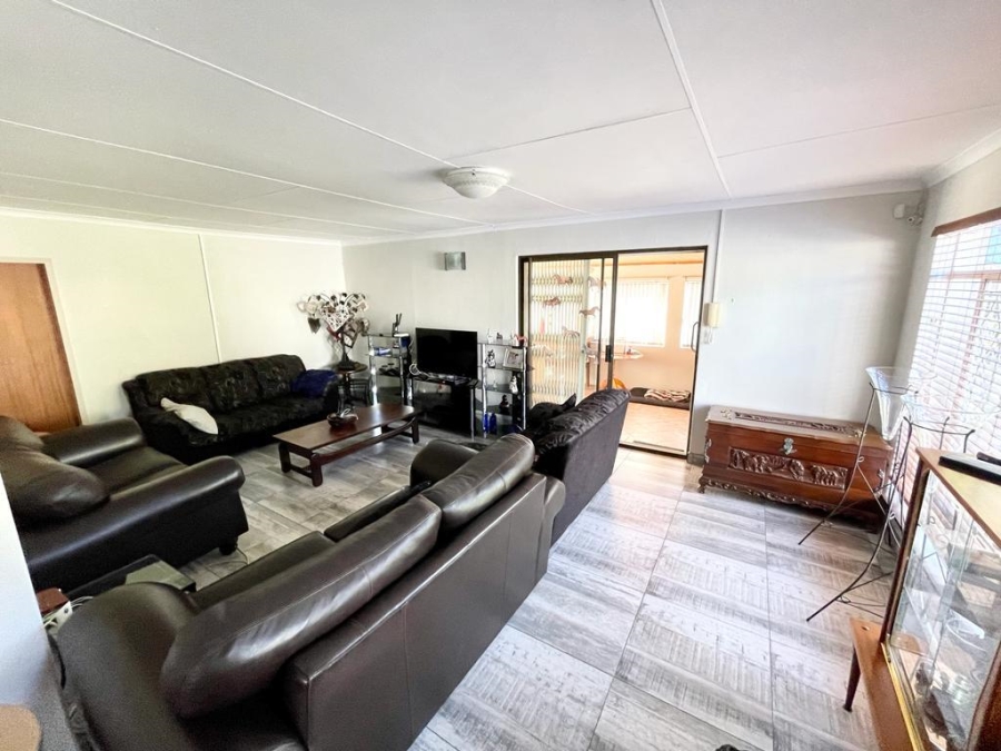 4 Bedroom Property for Sale in Secunda Mpumalanga