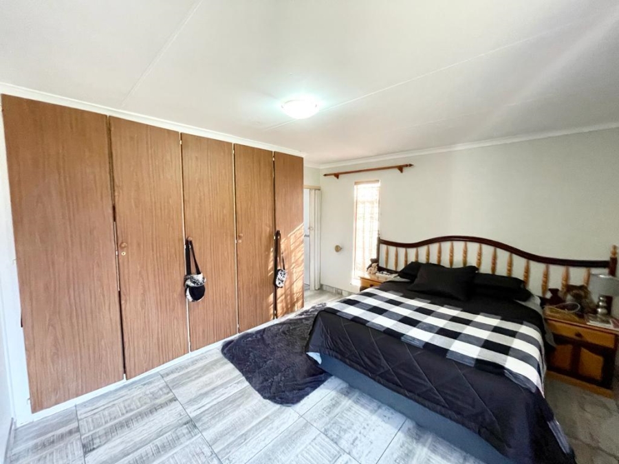 4 Bedroom Property for Sale in Secunda Mpumalanga
