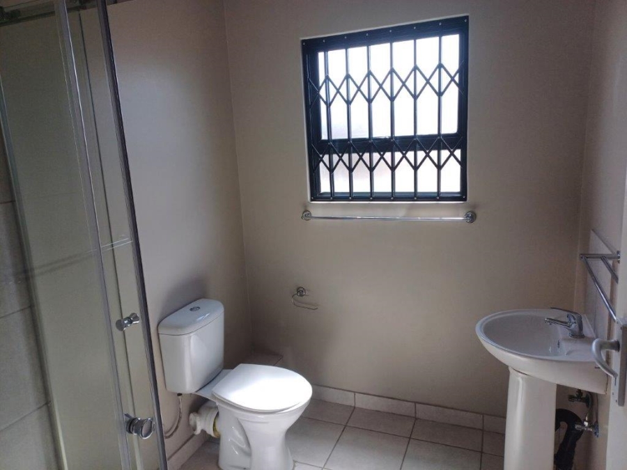 To Let 2 Bedroom Property for Rent in Terra Nova Mpumalanga