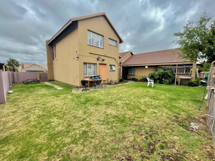 4 Bedroom Property for Sale in Secunda Mpumalanga