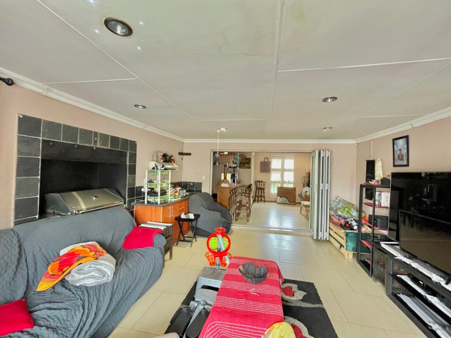 4 Bedroom Property for Sale in Secunda Mpumalanga