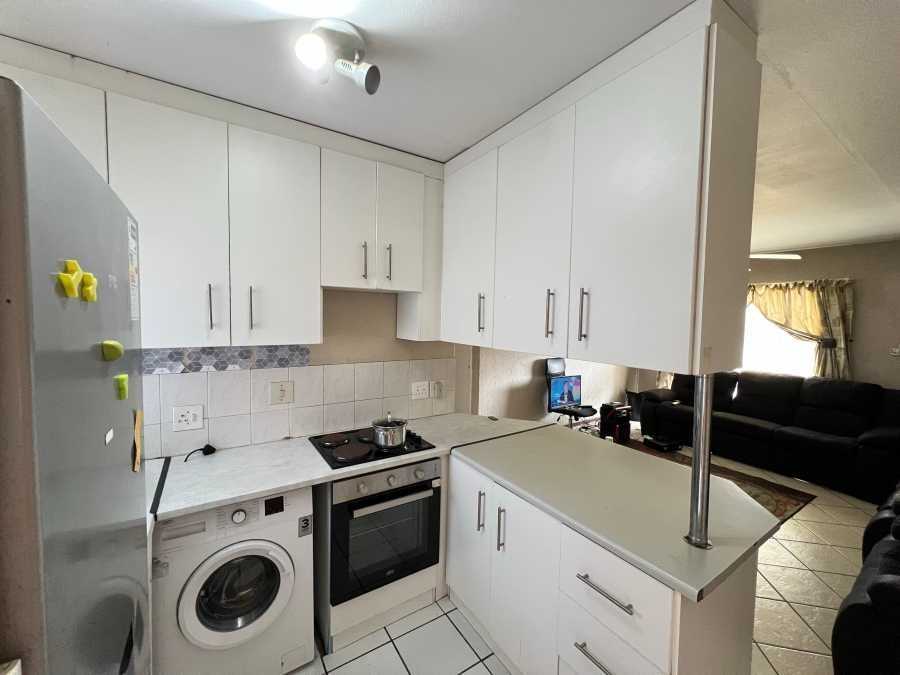 2 Bedroom Property for Sale in West Acres Mpumalanga