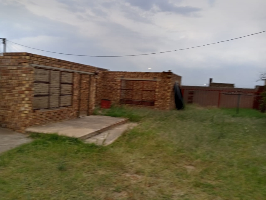 8 Bedroom Property for Sale in Kwaguqa Mpumalanga