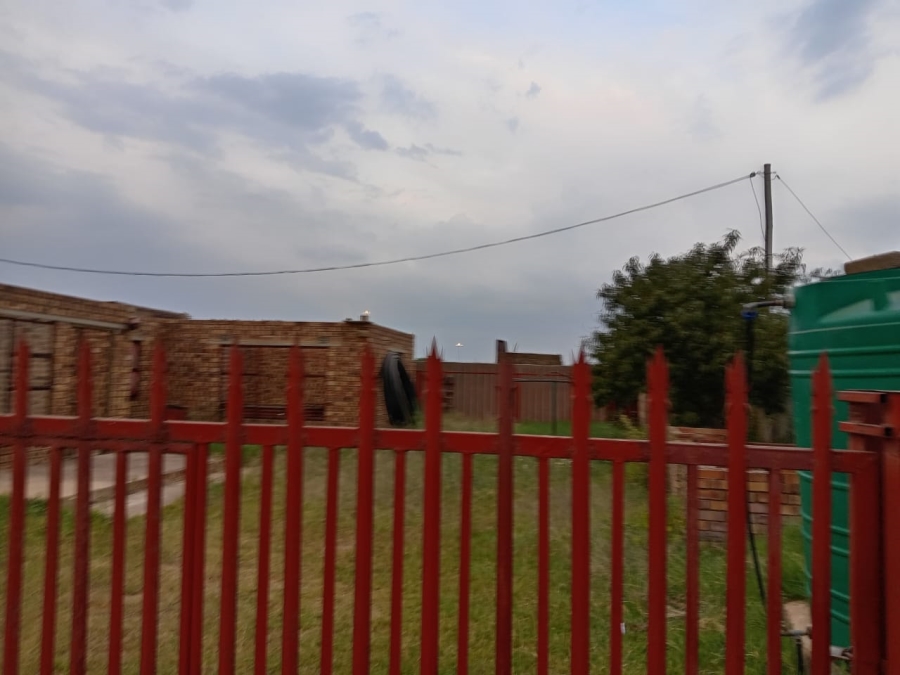 8 Bedroom Property for Sale in Kwaguqa Mpumalanga