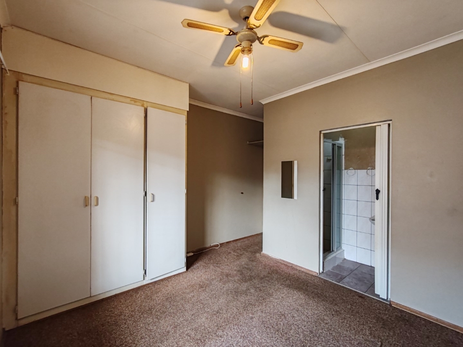 To Let 2 Bedroom Property for Rent in Nelspruit Ext 1 Mpumalanga