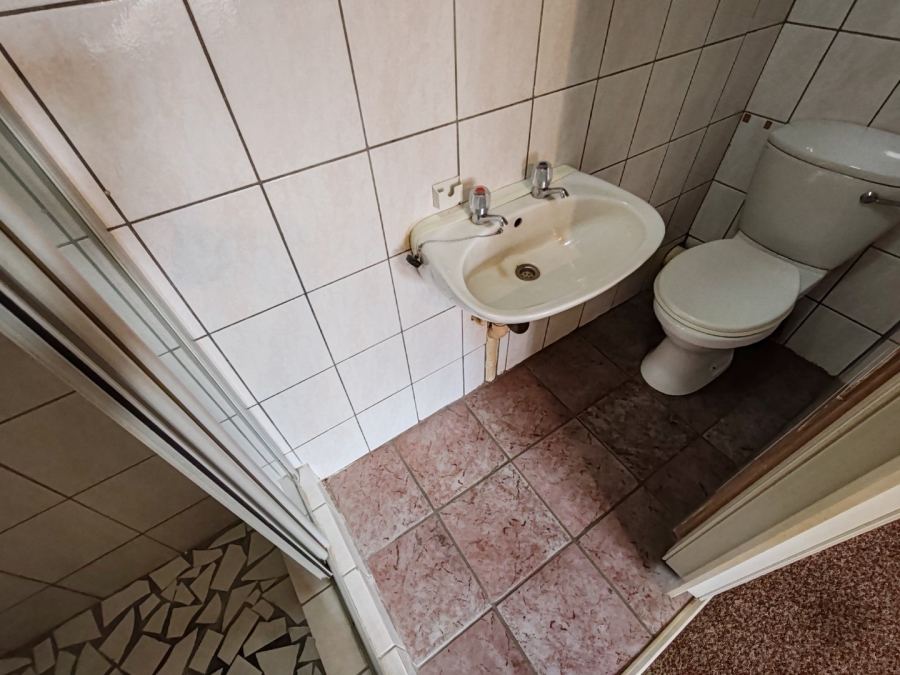 To Let 2 Bedroom Property for Rent in Nelspruit Ext 1 Mpumalanga