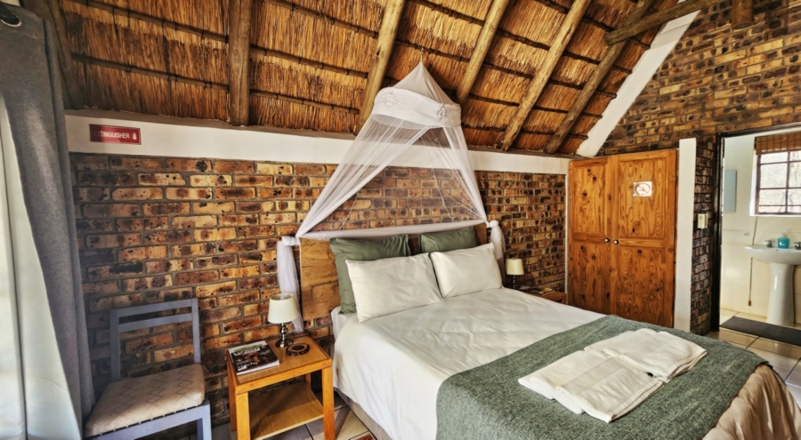 5 Bedroom Property for Sale in Marloth Park Mpumalanga