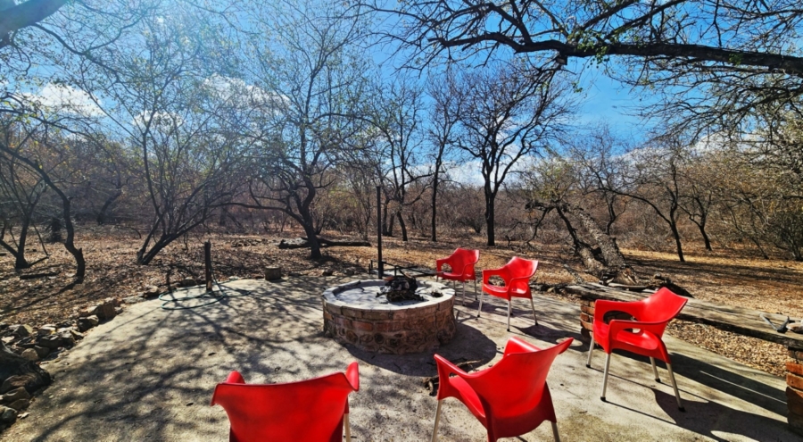 5 Bedroom Property for Sale in Marloth Park Mpumalanga