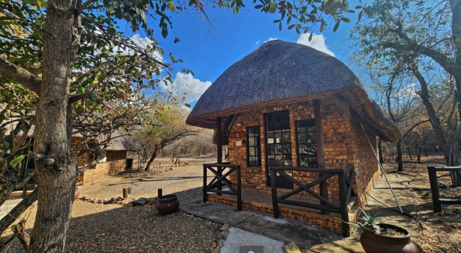 5 Bedroom Property for Sale in Marloth Park Mpumalanga