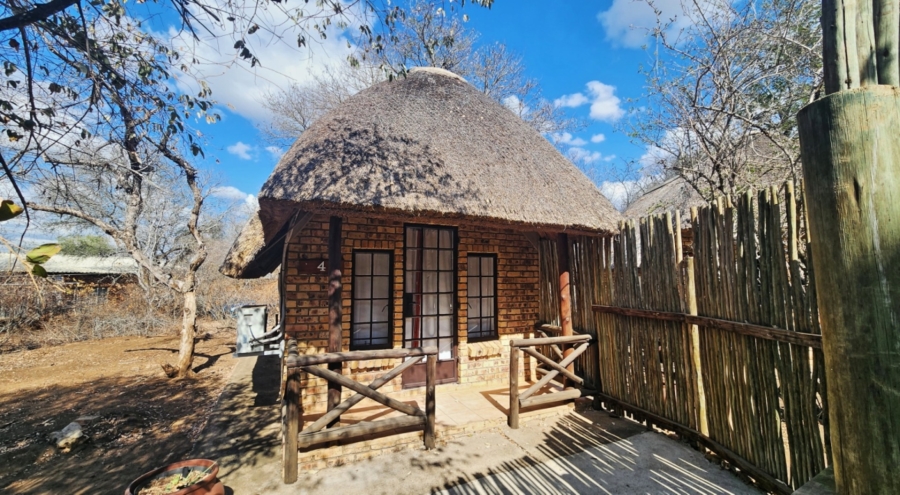 5 Bedroom Property for Sale in Marloth Park Mpumalanga