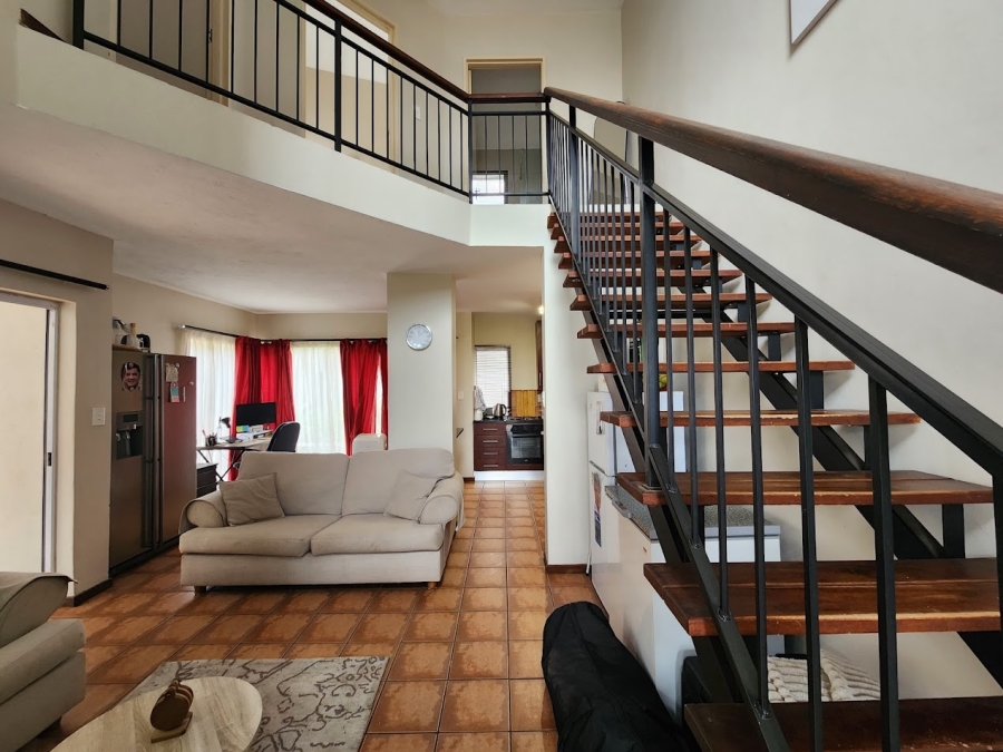 To Let 2 Bedroom Property for Rent in Nelspruit Ext 37 Mpumalanga