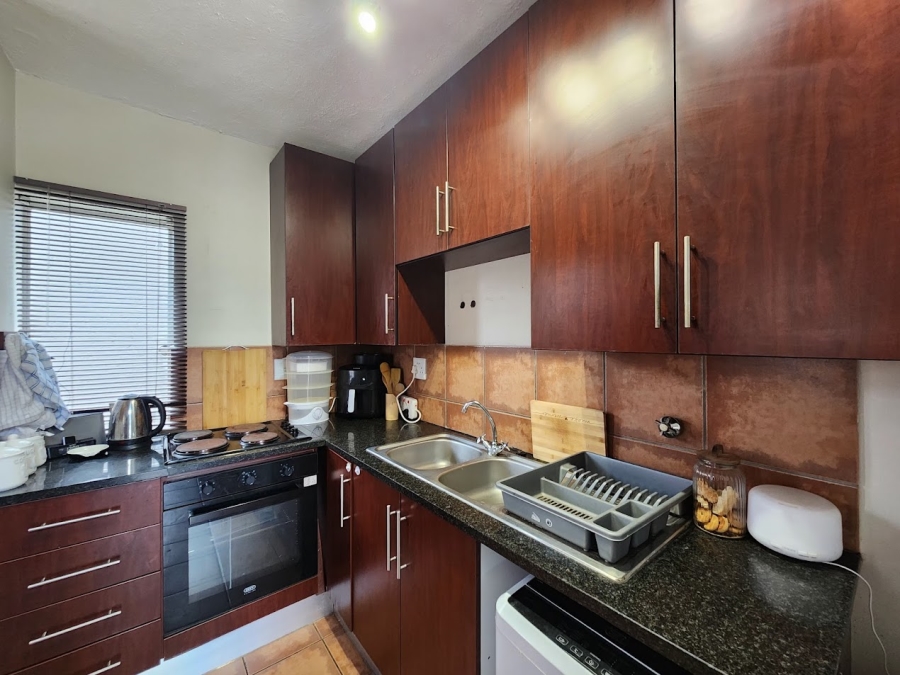 To Let 2 Bedroom Property for Rent in Nelspruit Ext 37 Mpumalanga