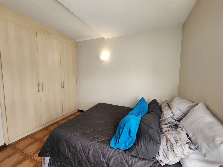 To Let 2 Bedroom Property for Rent in Nelspruit Ext 37 Mpumalanga