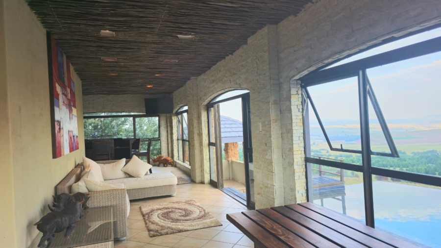 5 Bedroom Property for Sale in Dullstroom Mpumalanga