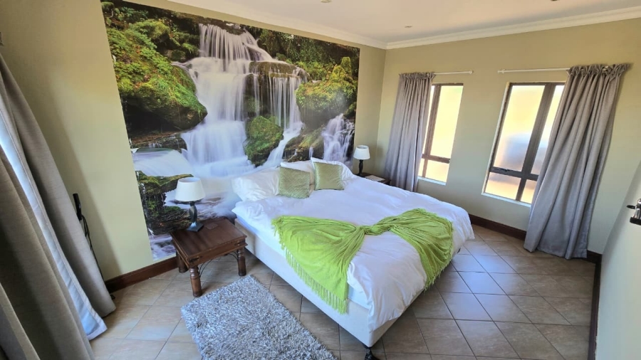 5 Bedroom Property for Sale in Dullstroom Mpumalanga