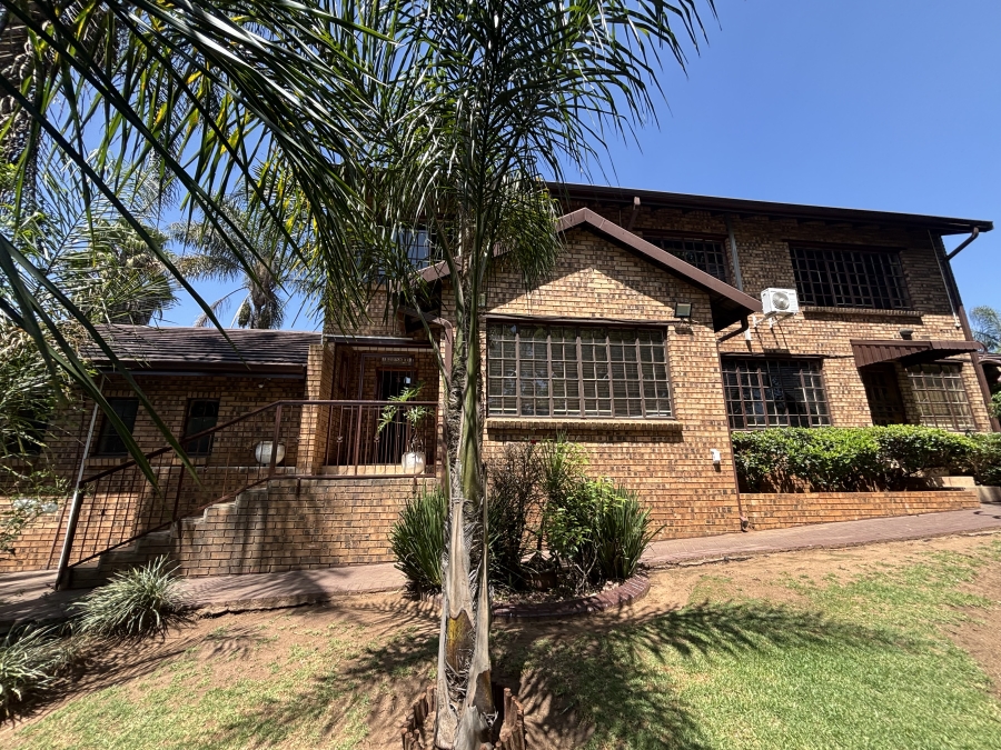4 Bedroom Property for Sale in Die Heuwel Mpumalanga