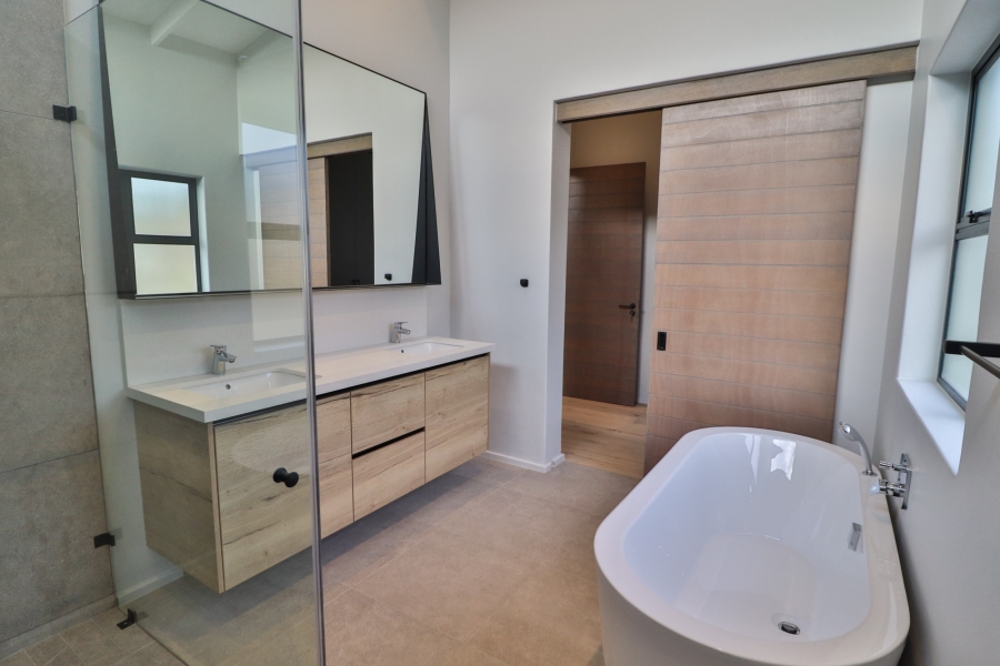 3 Bedroom Property for Sale in The Rest Nature Estate Mpumalanga
