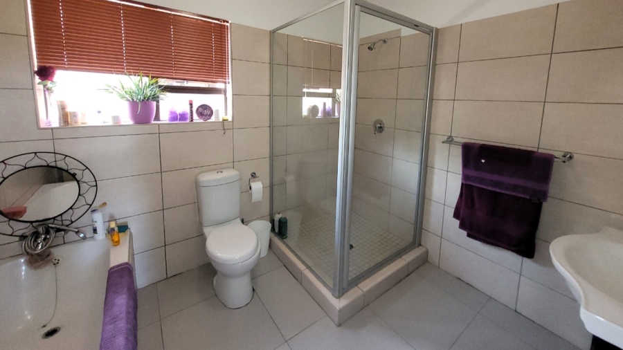 3 Bedroom Property for Sale in Stonehenge Ext 1 Mpumalanga