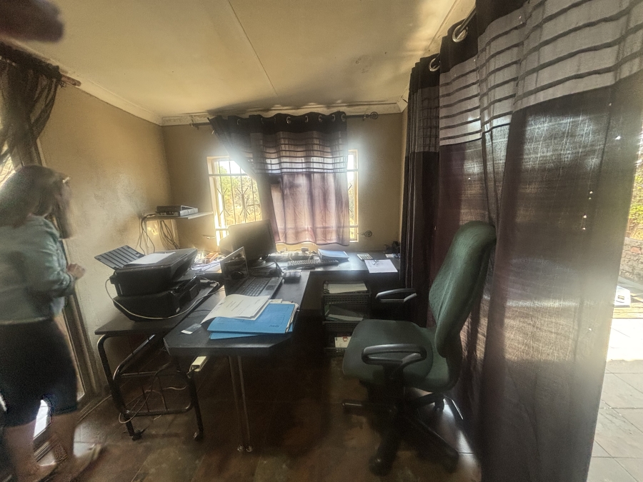 Commercial Property for Sale in Seekoeiwater Ah Mpumalanga