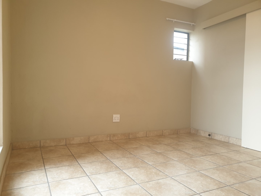 1 Bedroom Property for Sale in Nelspruit Ext 29 Mpumalanga