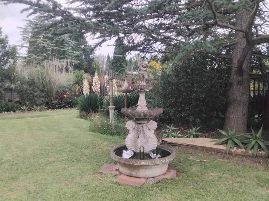 6 Bedroom Property for Sale in Volksrust Mpumalanga