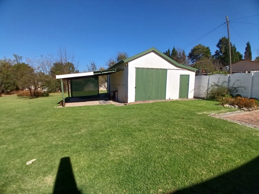 3 Bedroom Property for Sale in Volksrust Mpumalanga