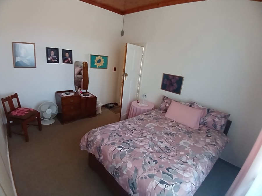 3 Bedroom Property for Sale in Volksrust Mpumalanga