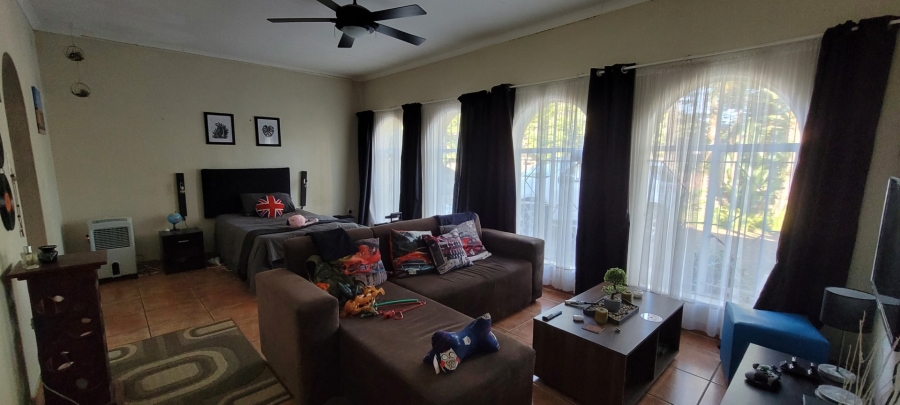 To Let 4 Bedroom Property for Rent in Steiltes Mpumalanga