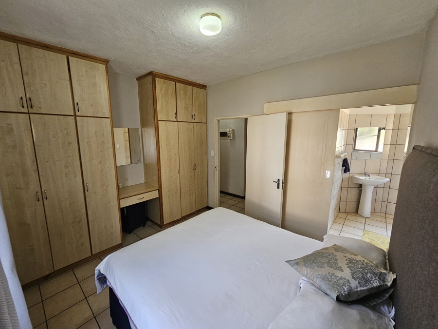 2 Bedroom Property for Sale in White River Ext 18 Mpumalanga