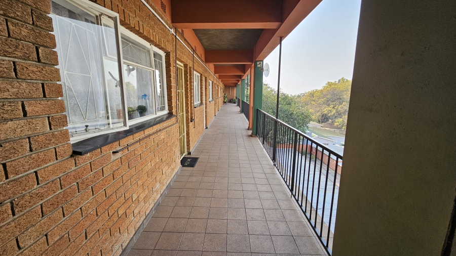 2 Bedroom Property for Sale in White River Mpumalanga