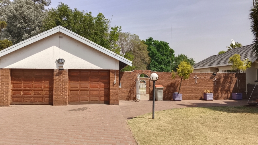 5 Bedroom Property for Sale in Kriel Mpumalanga