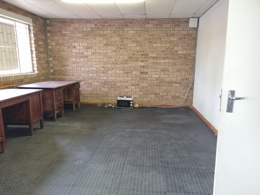 To Let commercial Property for Rent in Nelspruit Industrial Mpumalanga