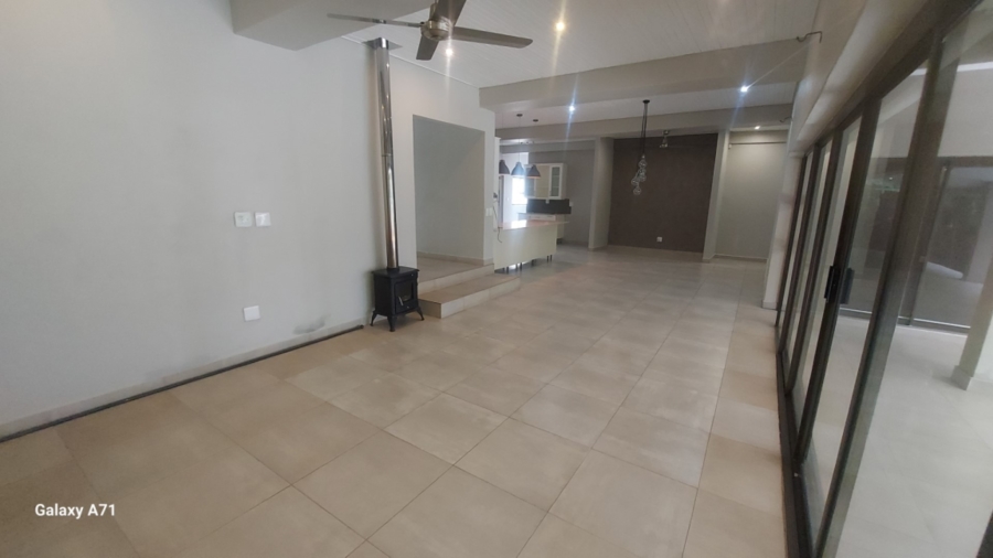 4 Bedroom Property for Sale in White River Mpumalanga