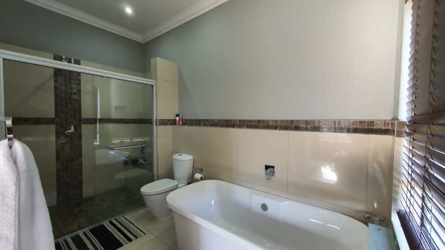 4 Bedroom Property for Sale in Sonheuwel Mpumalanga